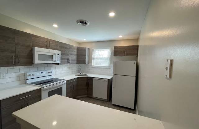Hillside Apartments photos photos