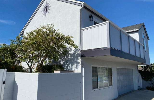 Downtown El Segundo Executive One Bedroom!! Gallery 1
