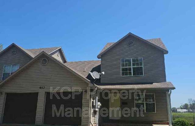 613 South 11th Street - 2 - 613 South 11th Street, Van Buren, AR 72956