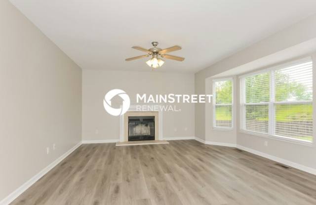 915 Stone Crossing Drive Gallery 3