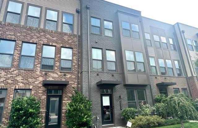 43309 JOHN MICHAEL Terrace photos photos