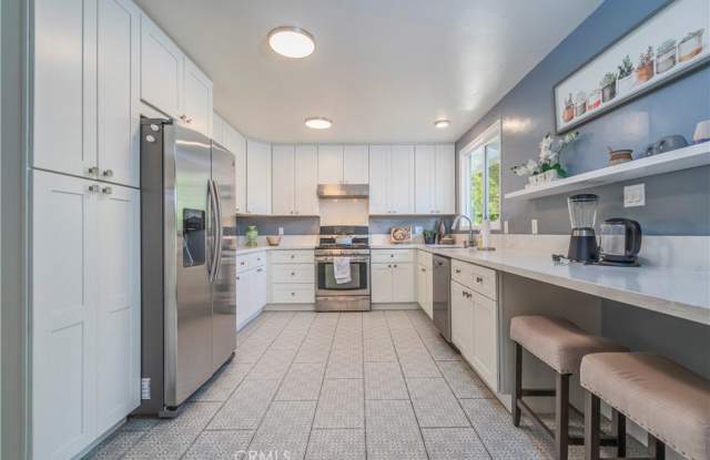 114 E Dexter Street - 114 East Dexter Street, Covina, CA 91723