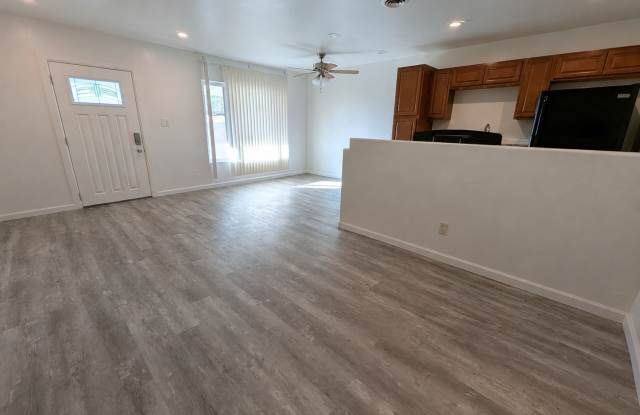 1418 S Stanley Pl Gallery 2