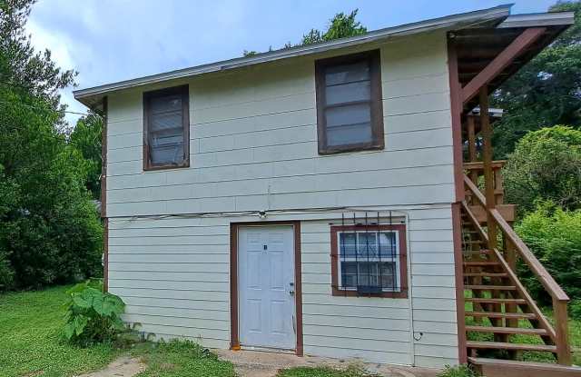 1 bedroom 1 bath apartment for rent in Pensacola - ALL UTILITIES INCLUDED! photos photos