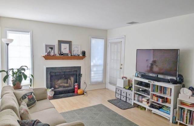 511 Clubhouse-11 - 511 Clubhouse Court, Union County, NJ 07083
