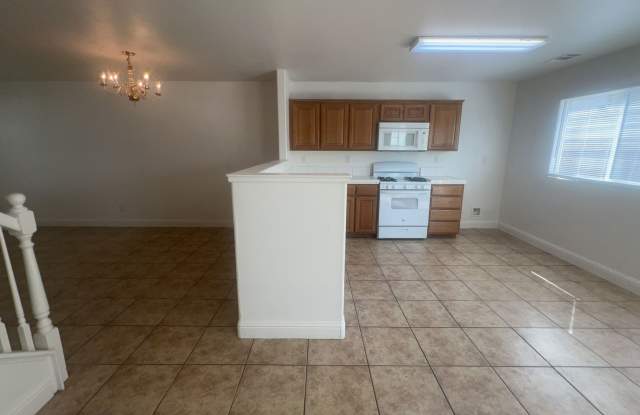 133 Pyramid Ct, Merced Gallery 3