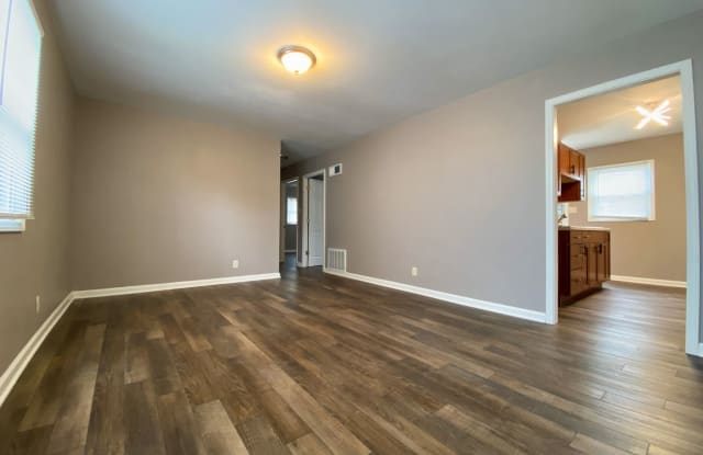 5234 N 44th St - 5234 North 44th Street, Milwaukee, WI 53209