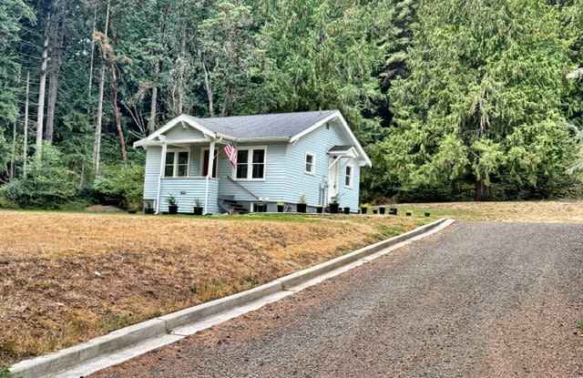 21115 Viking Avenue Northwest photos photos