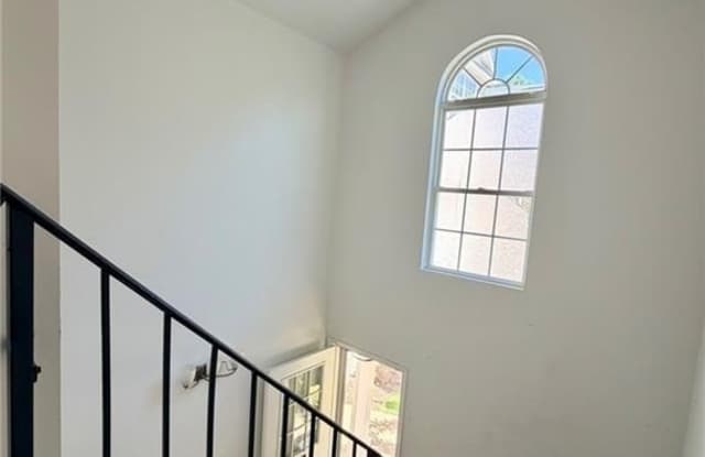 412 Plymouth Road Gallery 4
