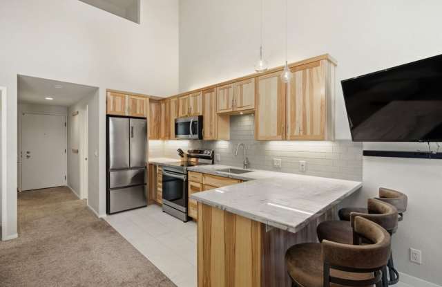 Long Term Lease- Kings Run Gallery 3