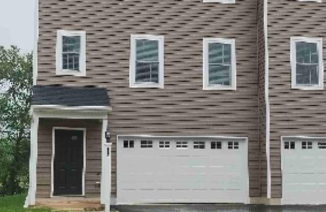 113 Meadowbrook Lane - 1 photos photos