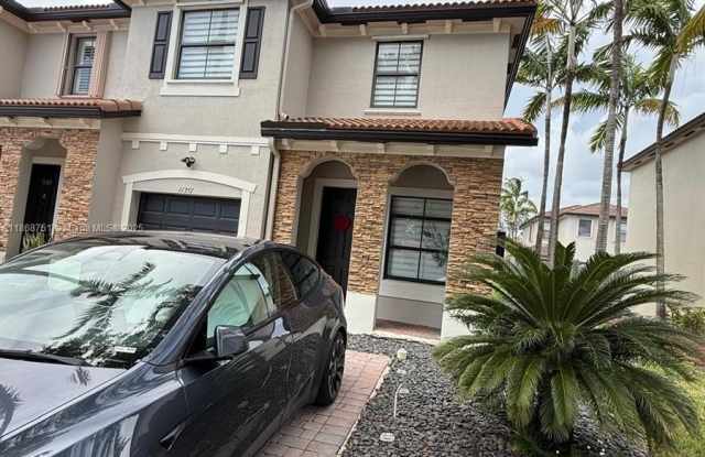 11357 SW 240th St photos photos