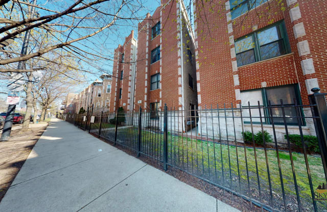 2329 W. Harrison Street, Unit 4 - 2329 W Harrison St, Chicago, IL 60612