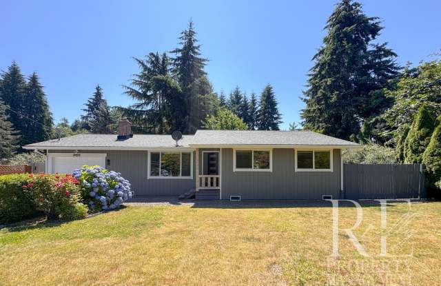 Renovated Poulsbo Home with A/C, & Covered Outdoor Living photos photos Renovated Poulsbo Home with A/C, & Covered Outdoor Living photos photos
