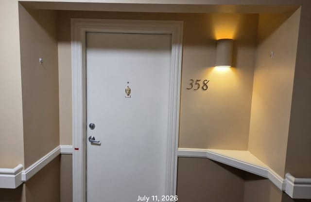 605 Barrington Avenue Gallery 2