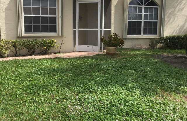 6182 Lake Hibiscus Drive Gallery 3