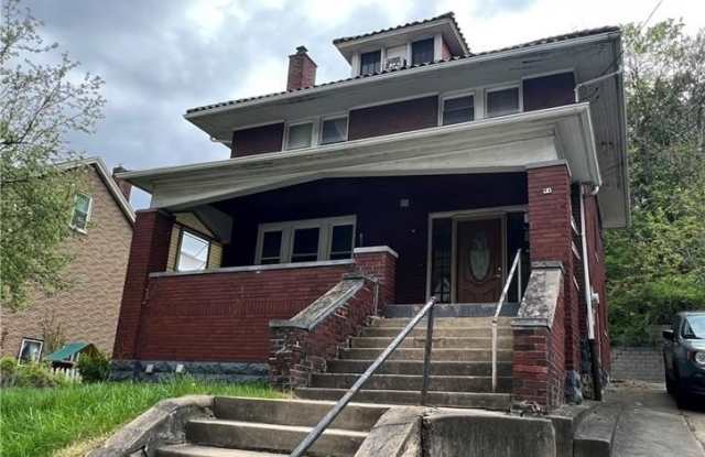 81 Grant Ave photos photos