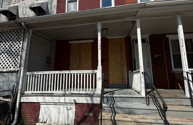 Large Home for family photos photos