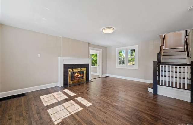 317 Bronxville Road Gallery 2