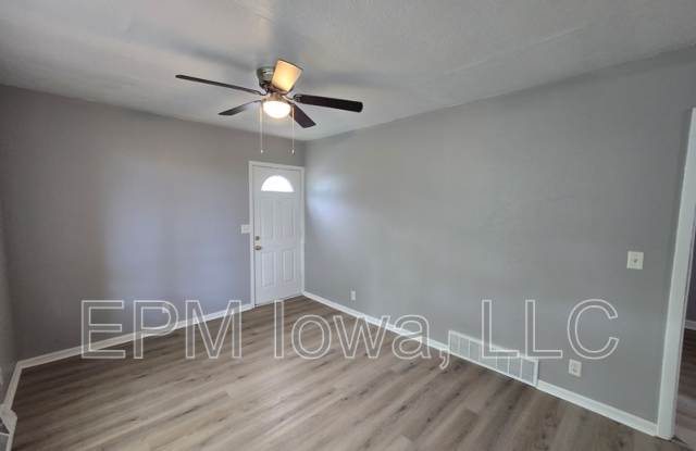 512 Maynard Avenue Gallery 4