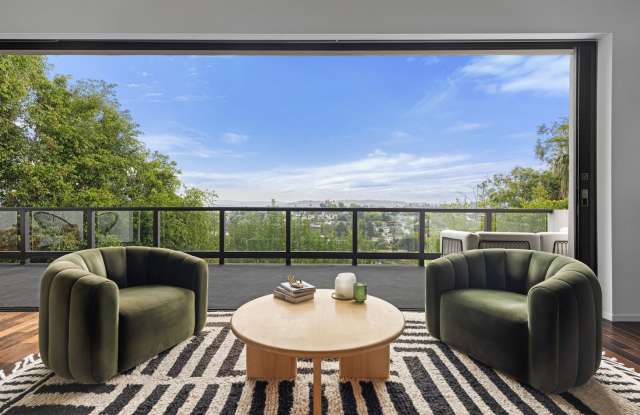 Architectural Contemporary with Panoramic Views  Resort-Caliber Outdoor Living in Franklin Hills photos photos