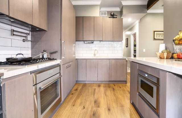 125 OAK ST photos photos