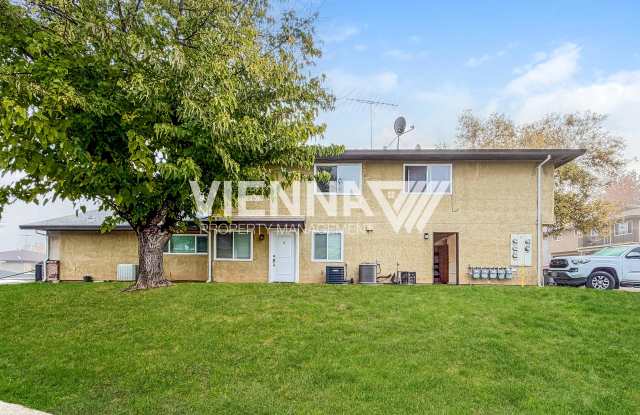 11492 Quartz Dr Unit 3 - 11492 Quartz Drive, North Auburn, CA 95602