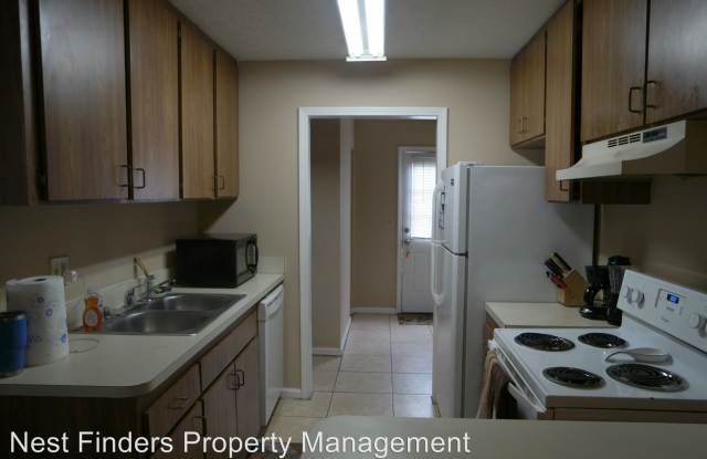 11723 Saints Rd Gallery 4