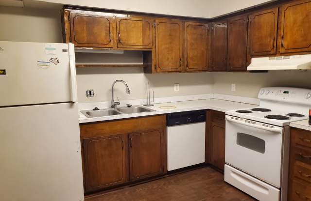1335 Cactus Avenue photos photos