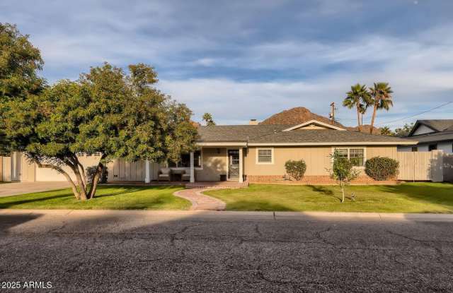 4542 E CALLE VENTURA -- photos photos