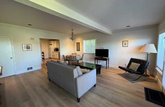 Thompson Duplex Gallery 4