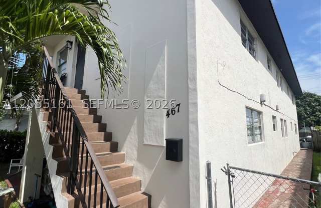 467 E 13th St photos photos