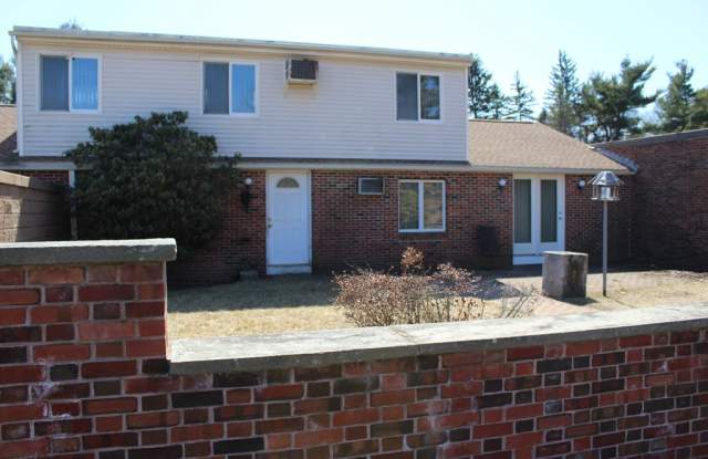 295 Hartford Turnpike - 295 Hartford Turnpike, Worcester County, MA 01545