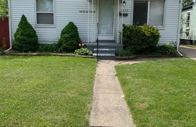 12850 Sarsfield - 12850 Sarsfield Avenue, Warren, MI 48089