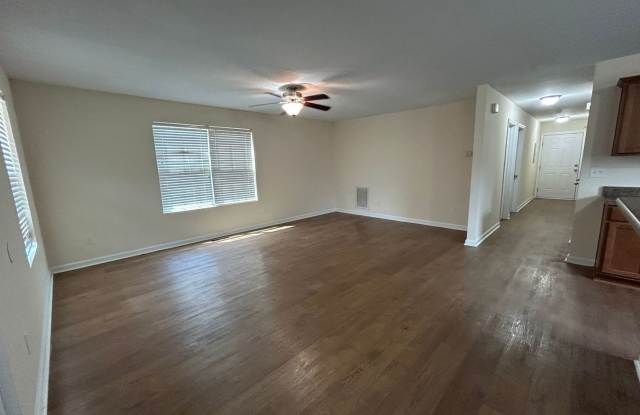 PRE-LEASING FOR AUGUST 6TH 2027! Gallery 3