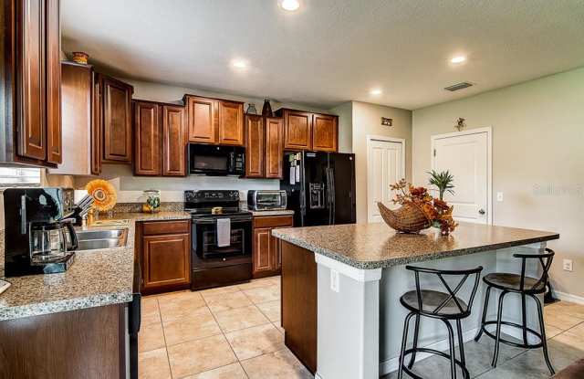 1610 REDMOND BROOK LANE Gallery 4