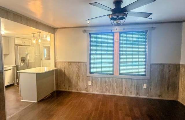 2 Bedroom, 1 Bathroom Home for Rent. Gallery 4