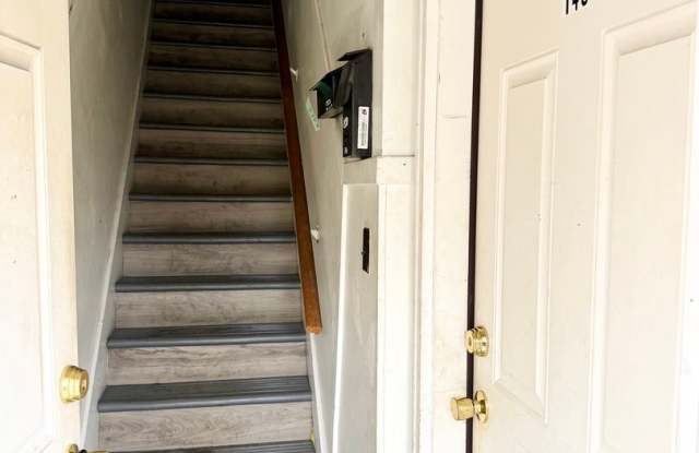 Spacious 1-Bedroom, 1-Bath 2nd-Floor Apartment in Hanover PA Gallery 4