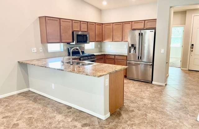 5 Bedroom/3 Bath Home in Chandler! photos photos