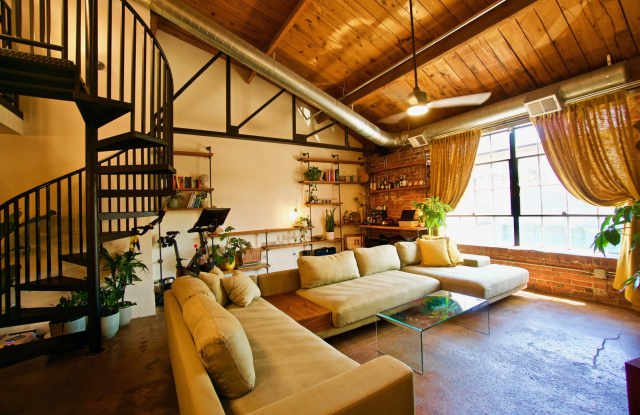 2 weeks free if lease signed & move in by 9/4/26-Beautiful, Bright & Open Denver Condo — Great Location & Garage Parking! photos photos 2 weeks free if lease signed & move in by 9/4/26-Beautiful, Bright & Open Denver Condo — Great Location & Garage Parking! photos photos
