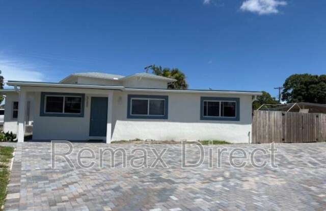5580 Honeysuckle Drive Gallery 4