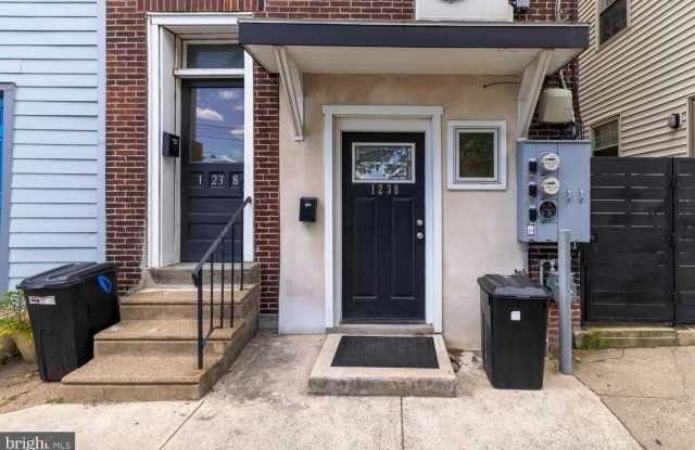 1238 E MONTGOMERY Avenue Gallery 2