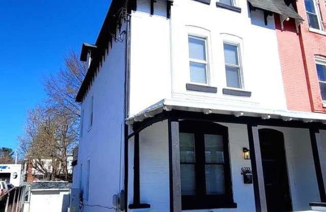 6233 CHEW Avenue Gallery 2