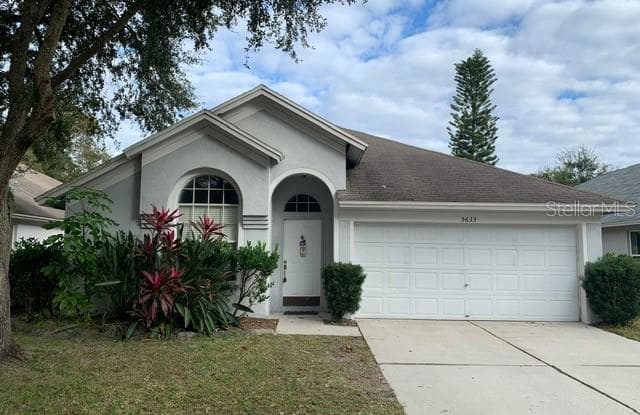 5633 PADDOCK TRAIL DRIVE - 5633 Paddock Trail Drive, Carrollwood, FL 33624