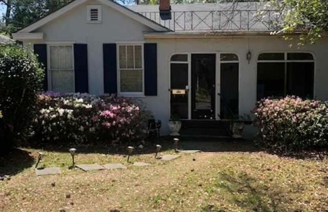 Summerville, Wood Floors, Close to Augusta University Gallery 4