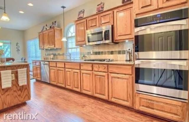 10821 Redmond Road - 10821 Redmond Road, Austin, TX 78739