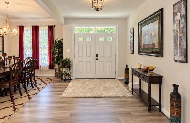 7693 WEATHERLY Place Gallery 4