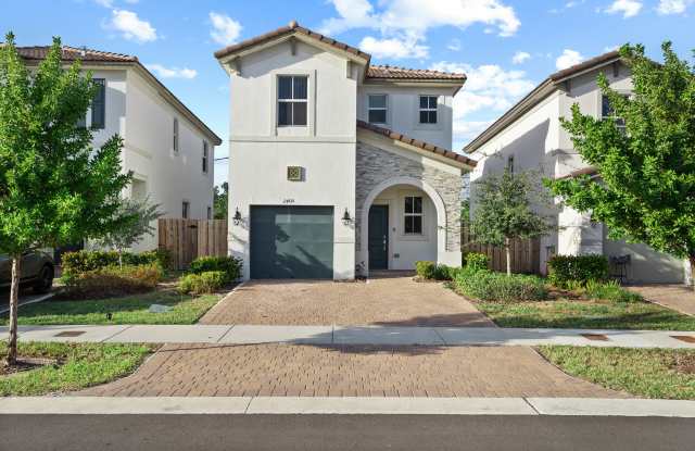 2405 Northwest 131st Circleclientes@realtymiamigroup.com photos photos