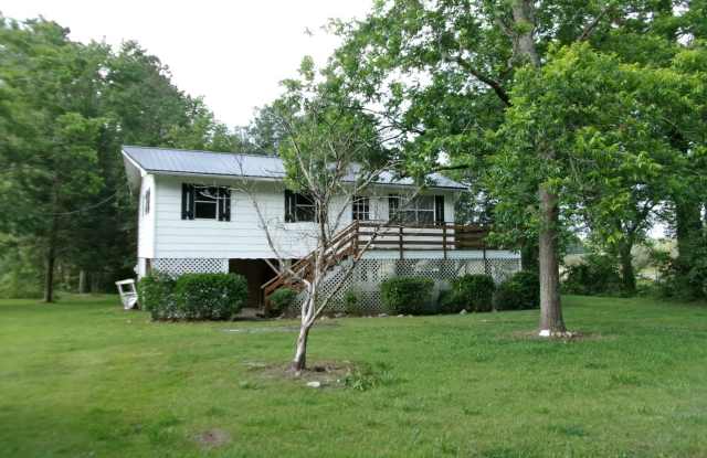2 Bedroom Home with large rural lot. - 3806 Kelly Road, Horry County, SC 29526