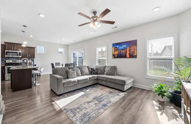 3 Bedroom 2 1/2 Bath Home For Rent Near Post! - 206 Copeland Road, Clarksville, TN 37042